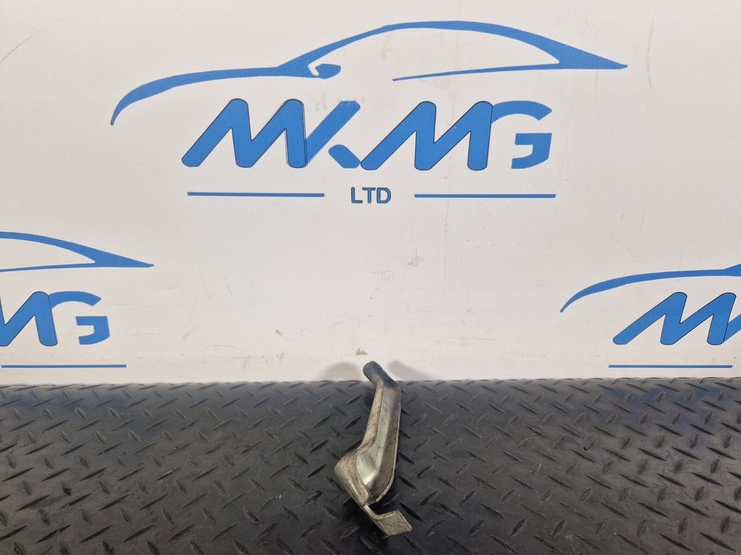 14-21 MERCEDES BENZ C300h W205 TURBOCHARGER BRACKET A6510960540