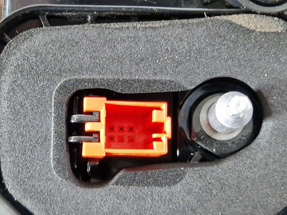 16-19 AUDI A4 B9 GENUINE REAR LEFT O/S/R INNER TAILGATE LIGHT 8W5945075A