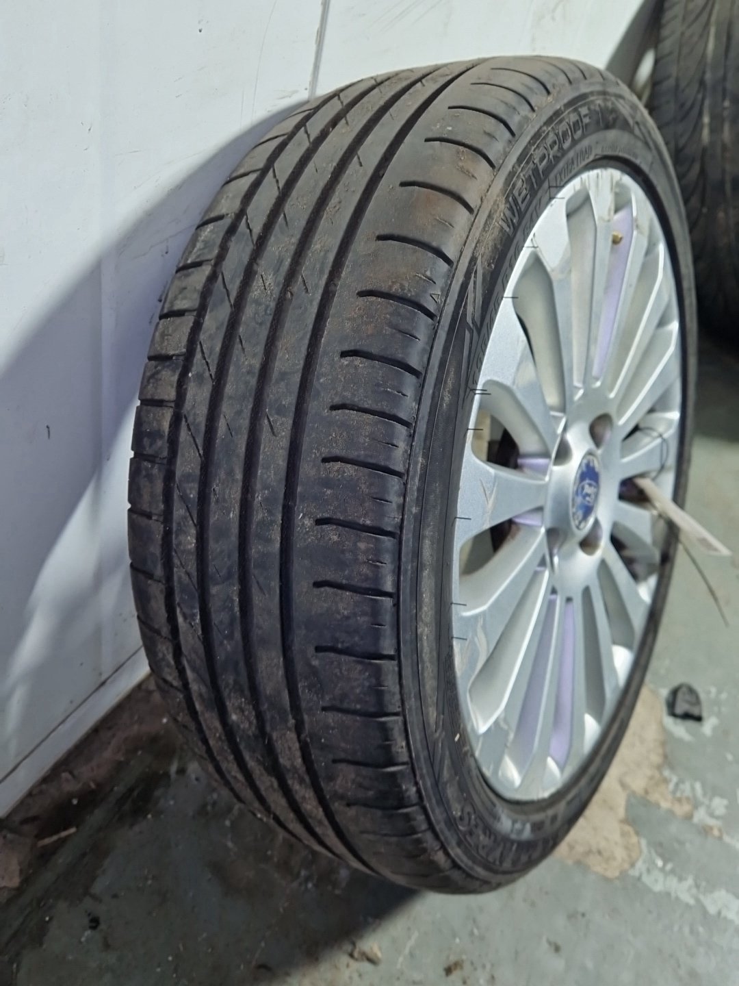 2009 Ford Fiesta MK7 Alloy Wheel with Tyre 195/45/16 ~5mm 8V21-1007-HA