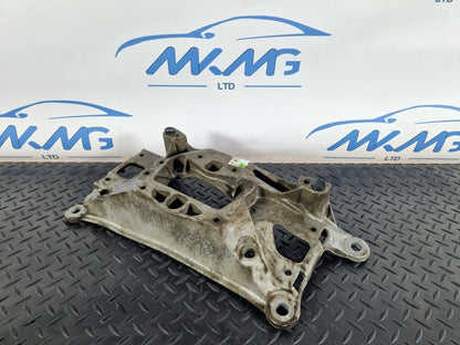 16-19 AUDI A4 AVANT B9 GENUINE GEARBOX TRANSMISSION BRACKET 8W0399262AE