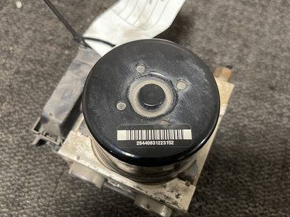 Vauxhall Zafira MK3 (C) (A3470) 1.4L Petrol Genuine ABS Pump Module 13440100