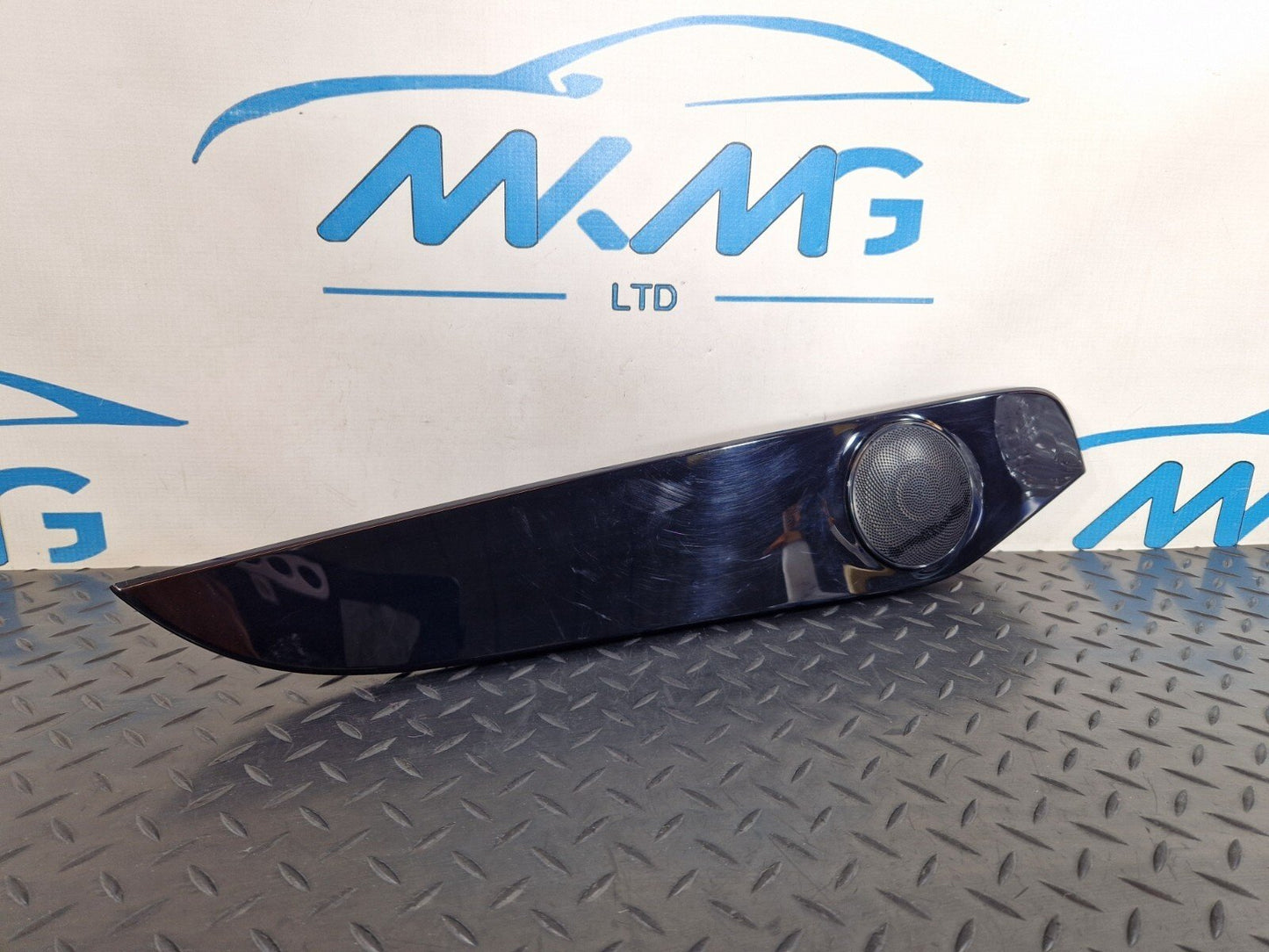 GENUINE DOOR TRIM MERCEDES REAR LEFT DOOR STRIP GLOSS BLACK A2057300122