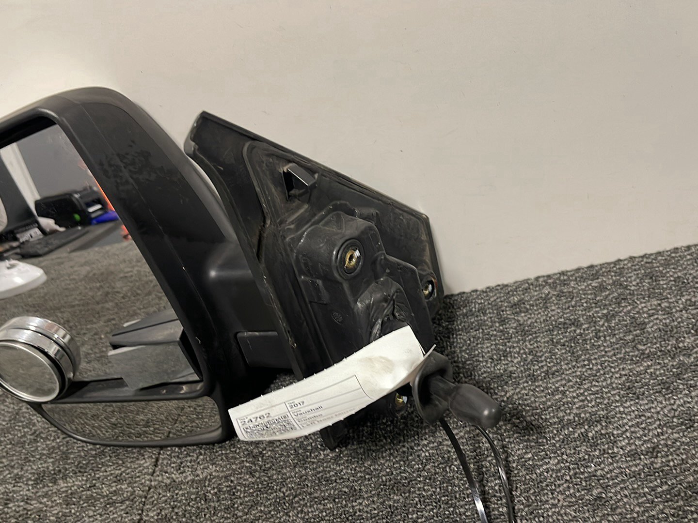 Vauxhall Combo MK3 (D) (61VO) Cargo Van Genuine Front Left N/S Door Wing Mirror