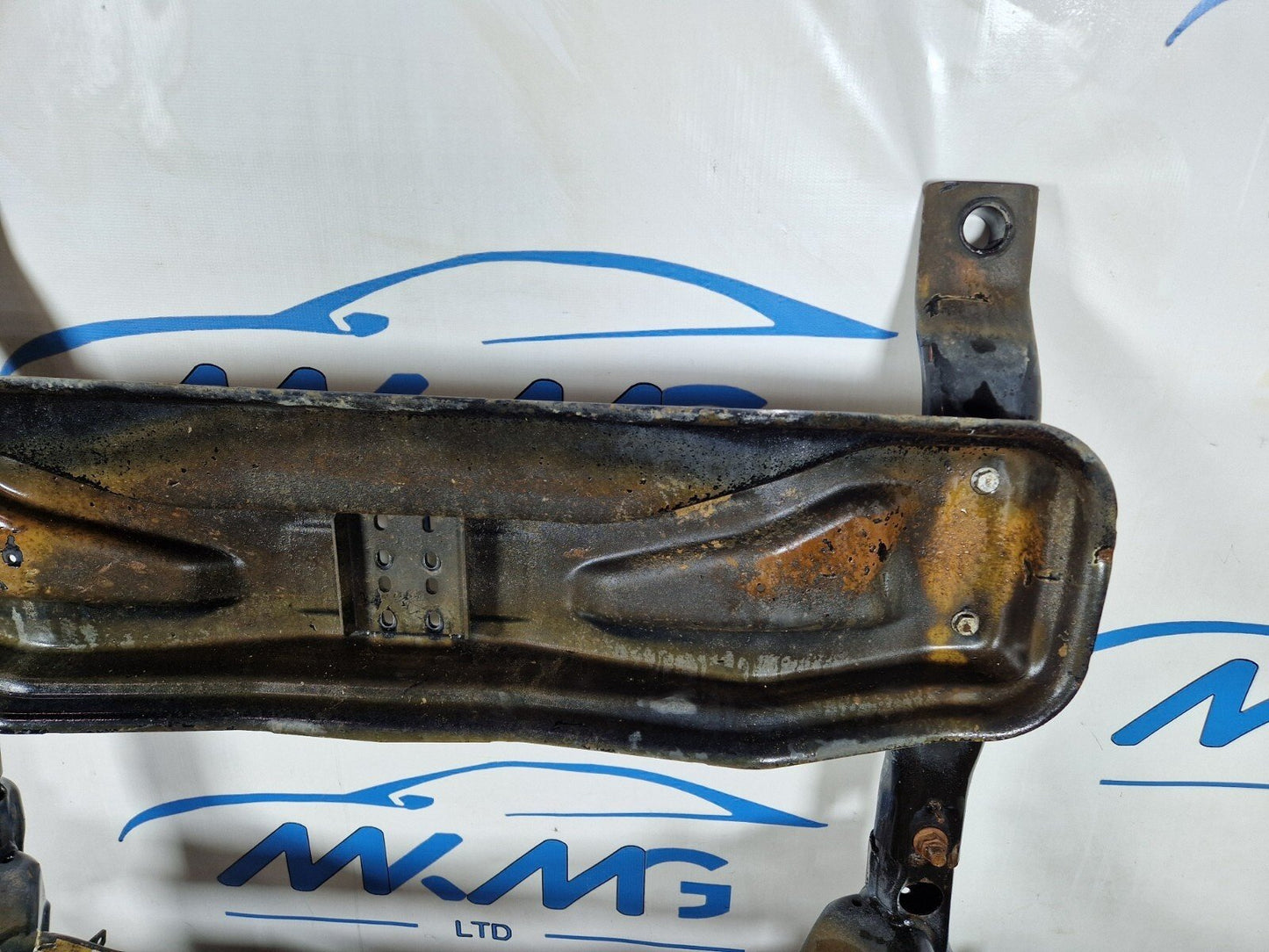18-ON MERCEDES BENZ SPRINTER W907 GENUINE FRONT SUBFRAME A9070022999