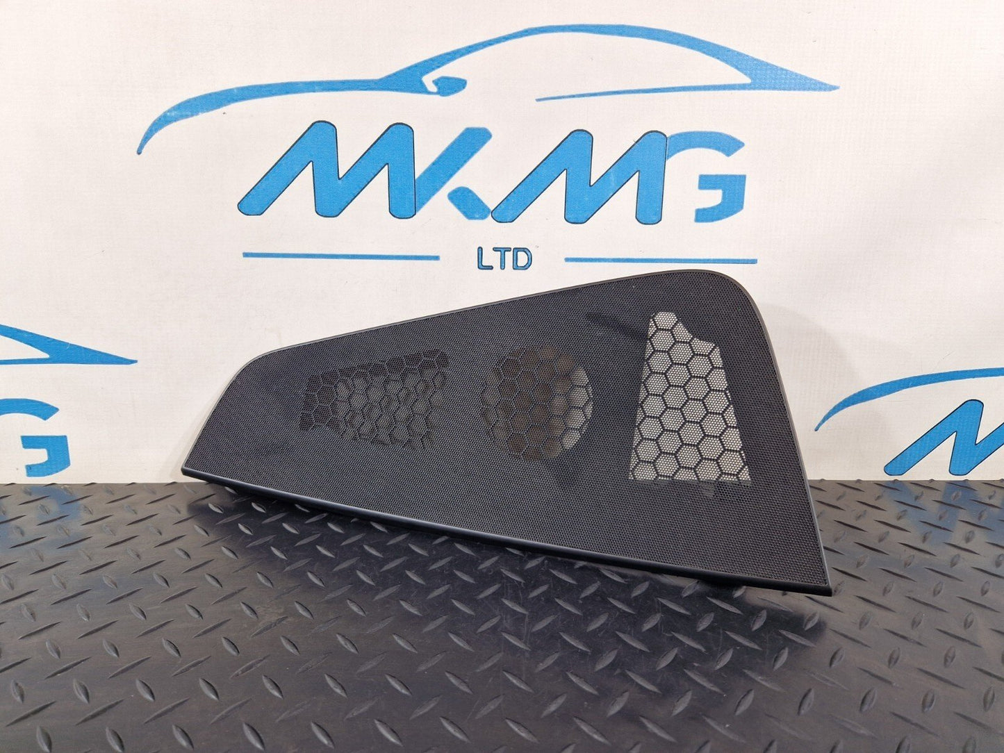 12-17 AUDI Q5 S-LINE GENUINE FRONT DASHBOARD SPEAKER TRIM COVER PANEL 8R2857210