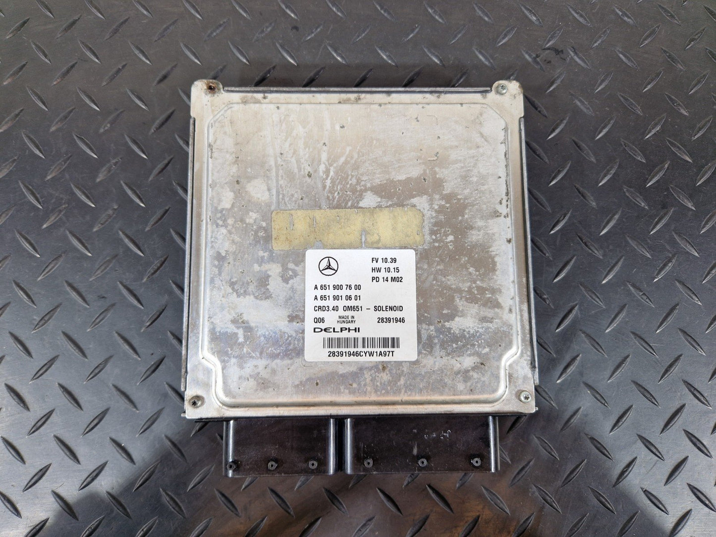 12-18 MERCEDES BENZ B-CLASS W246 GENUINE ENGINE CONTROL MODULE ECU A6519007600