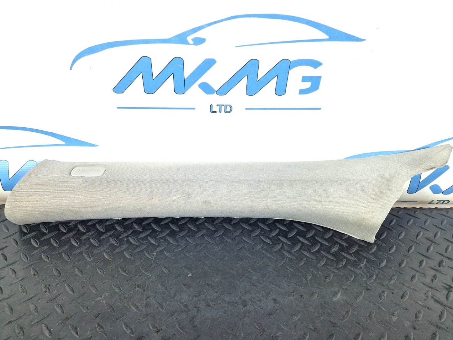 11-19 MERCEDES BENZ ML W166 FRONT RIGHT A PILLAR TRIM PANEL A1666904325