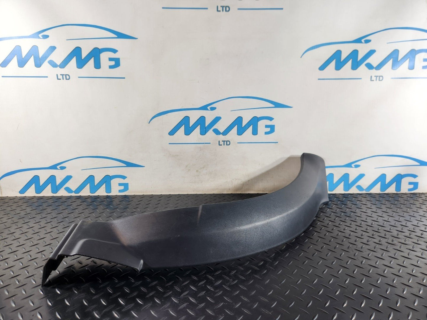 13-23 RANGE ROVER SPORT L494 DRIVER SIDE RIGHT REAR ARCH TRIM DK62-28370-A
