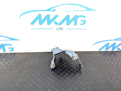 10-17 AUDI A8 4H OEM OS RIGHT ENGINE MOUNT BRACKET RETAINING PLATE 4H0399060