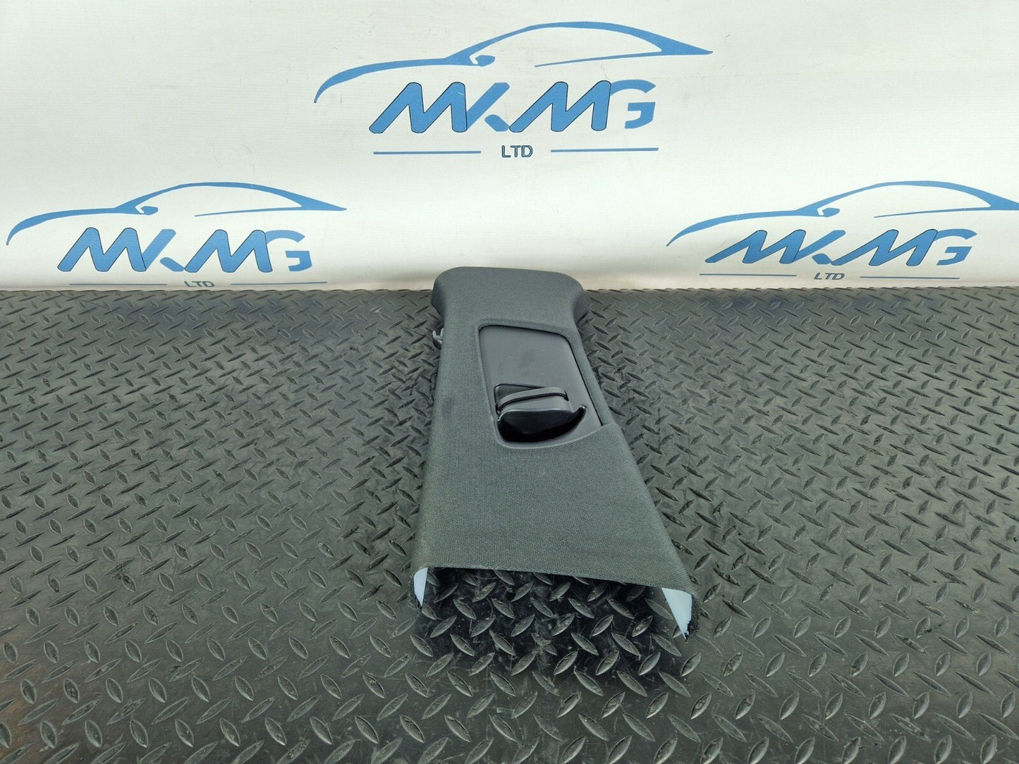 12-17 AUDI Q5 8R GENUINE OEM FRONT LEFT N/S B-PILLAR TRIM COVER 8R0867243
