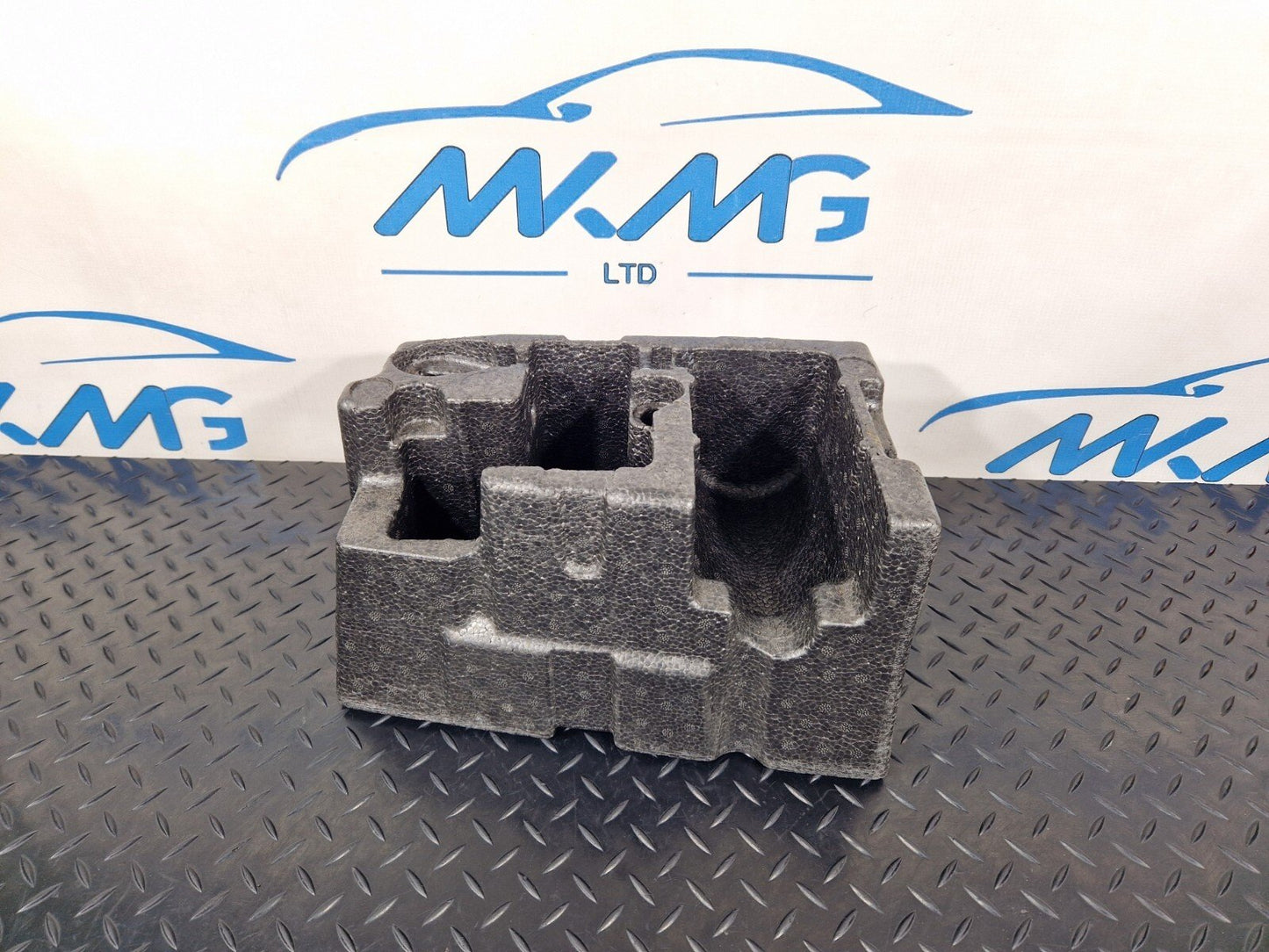 14-21 BMW 2 SERIES GRAN TOURER F45 F46 218D TOOL STORAGE FOAM HOLDER 6877568