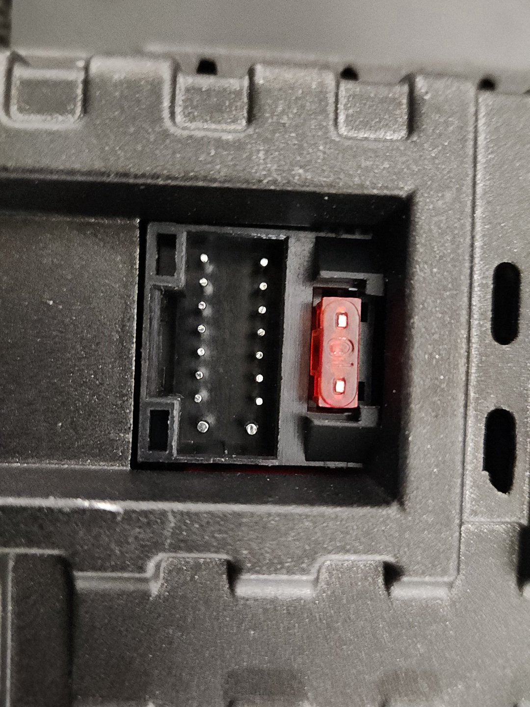 Vauxhall Astra MK6 (J) (A3400) Genuine Radio Stereo Display Screen Unit