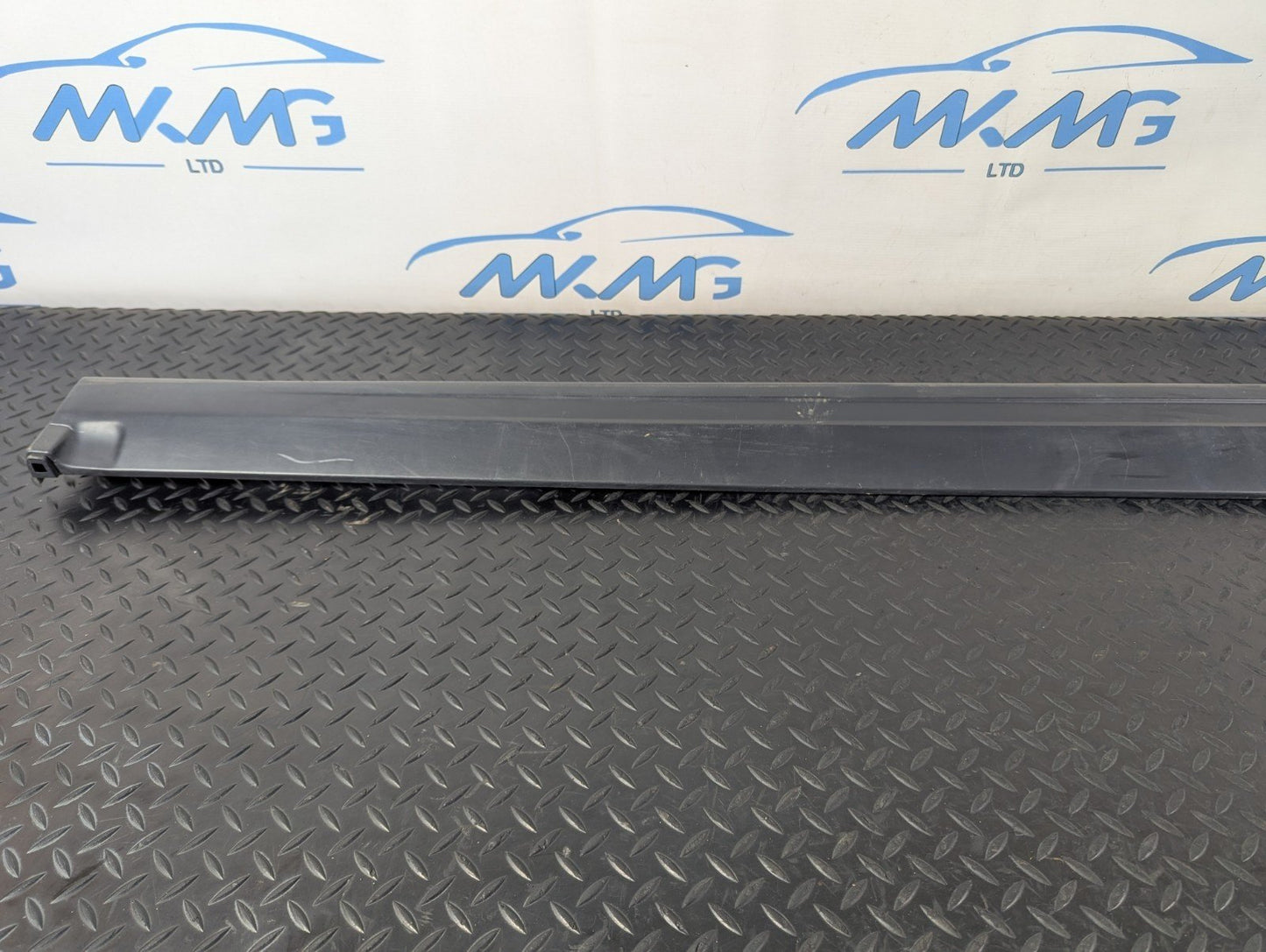 14-19 LAND ROVER L550 DISCOVERY SPORT GENIUNE RIGHT SIDE SILL SKIRT PANEL T8369