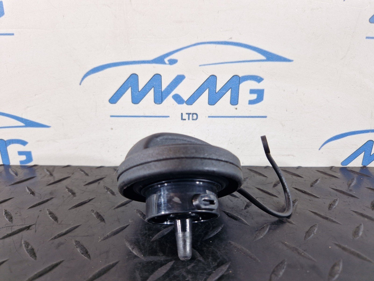 16-20 AUDI Q7 4M GENUINE DIESEL TANK FILLING CAP KN0201553D