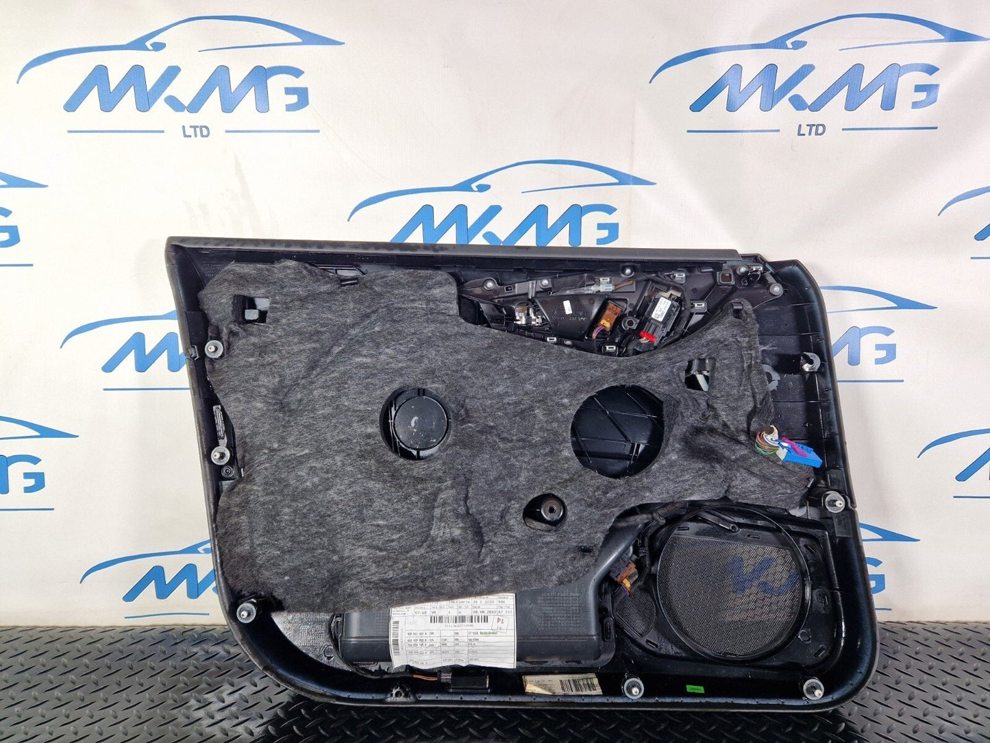 10-18 AUDI A7 4G S-LINE DRIVERS SIDE FRONT DOOR CARD 4G8867106