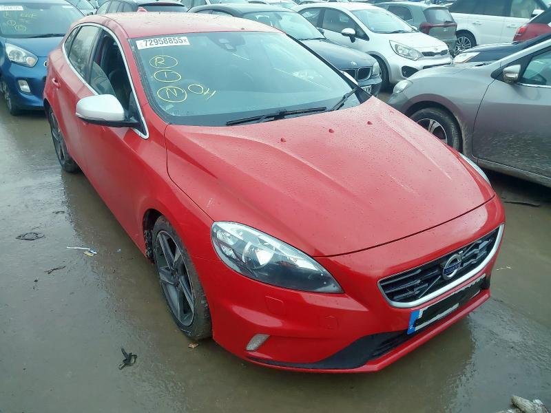 2014 Volvo V40 MK3 (525)