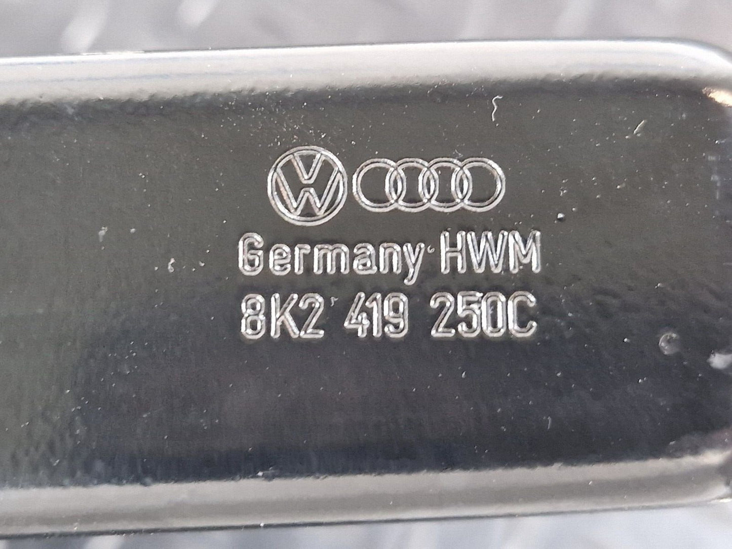 10-18 AUDI A7 4G S-LINE GENUINE OEM STEERING MECHANISM BRACKET 8K2419250C