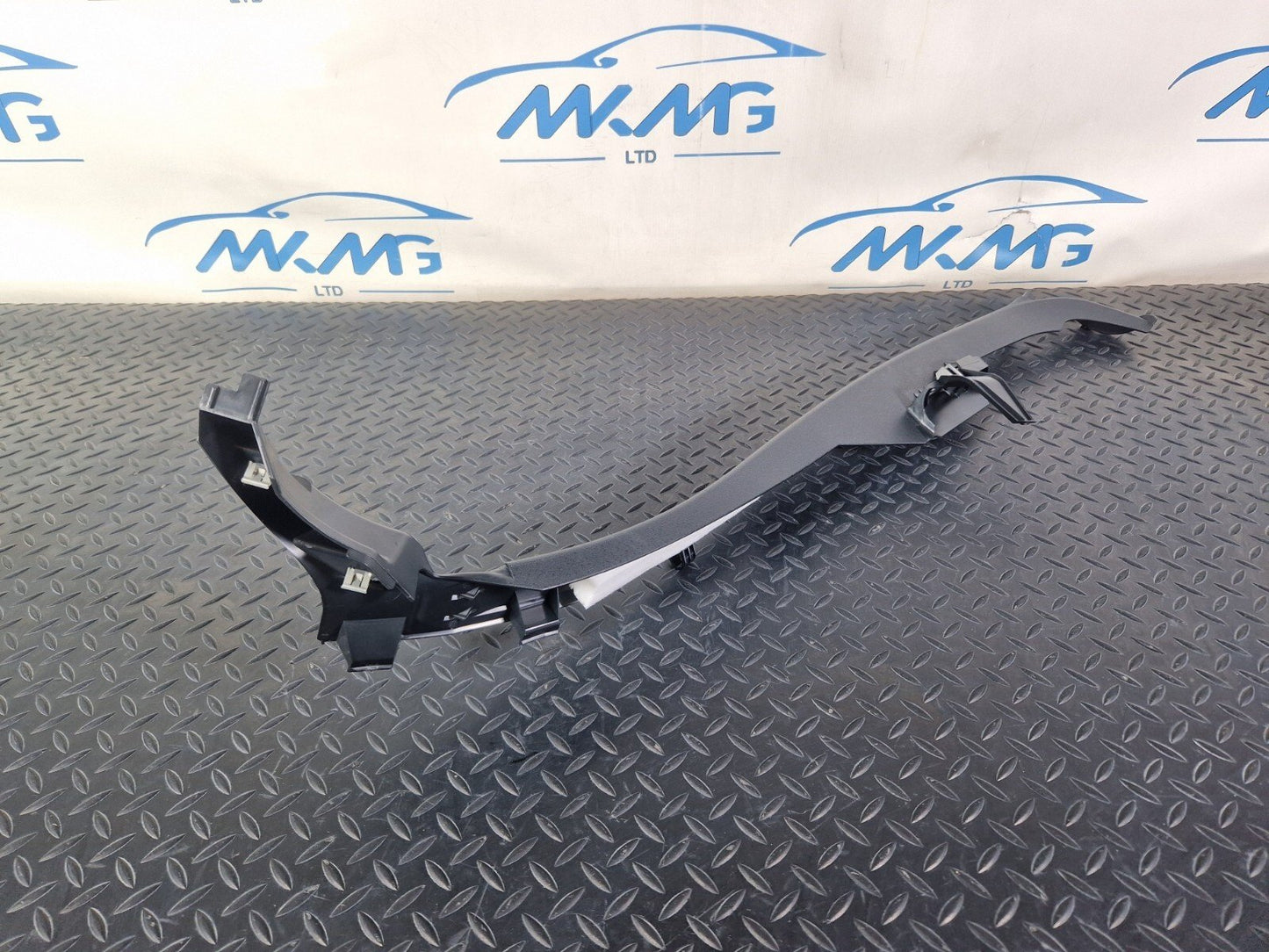 14-21 MERCEDES C200 W205 GENUINE C-PILLAR TRIM REAR RIGHT A2056903305