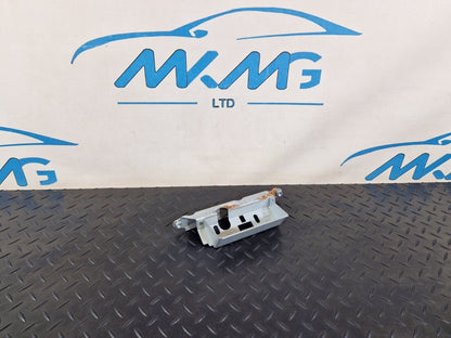 12-17 AUDI Q5 GENUINE OEM BOOTLID HANDLE MOUNTING PLATE BRACKET 8R0827569A
