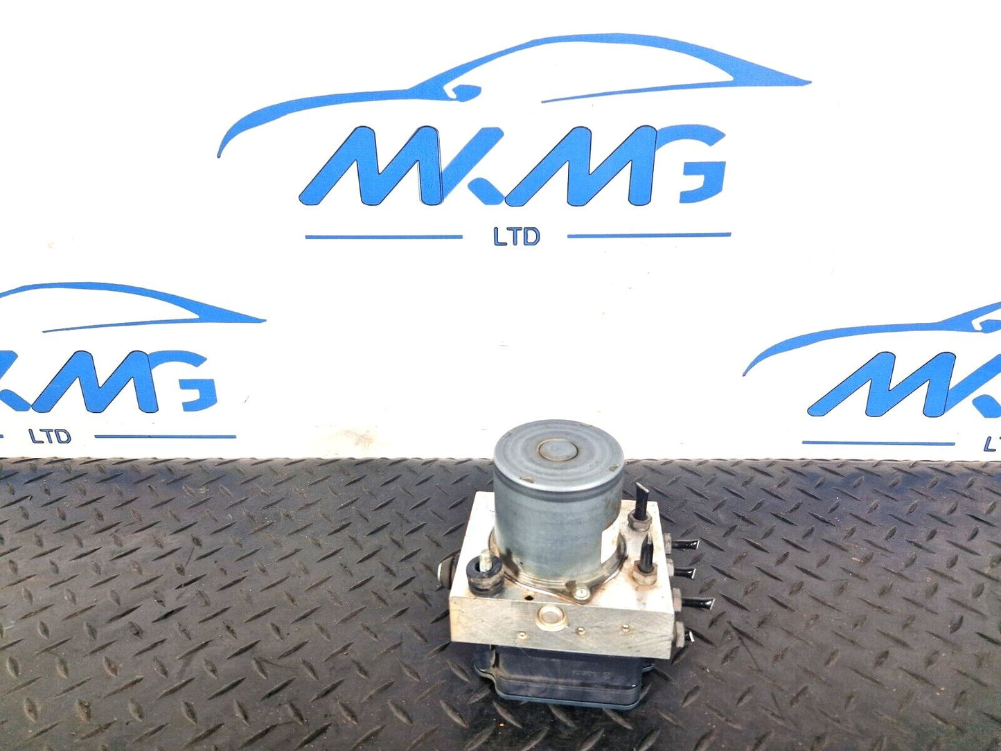 19-ON MERCEDES BENZ A CLASS EQ W177 ABS PUMP A2439010900 A2439002000