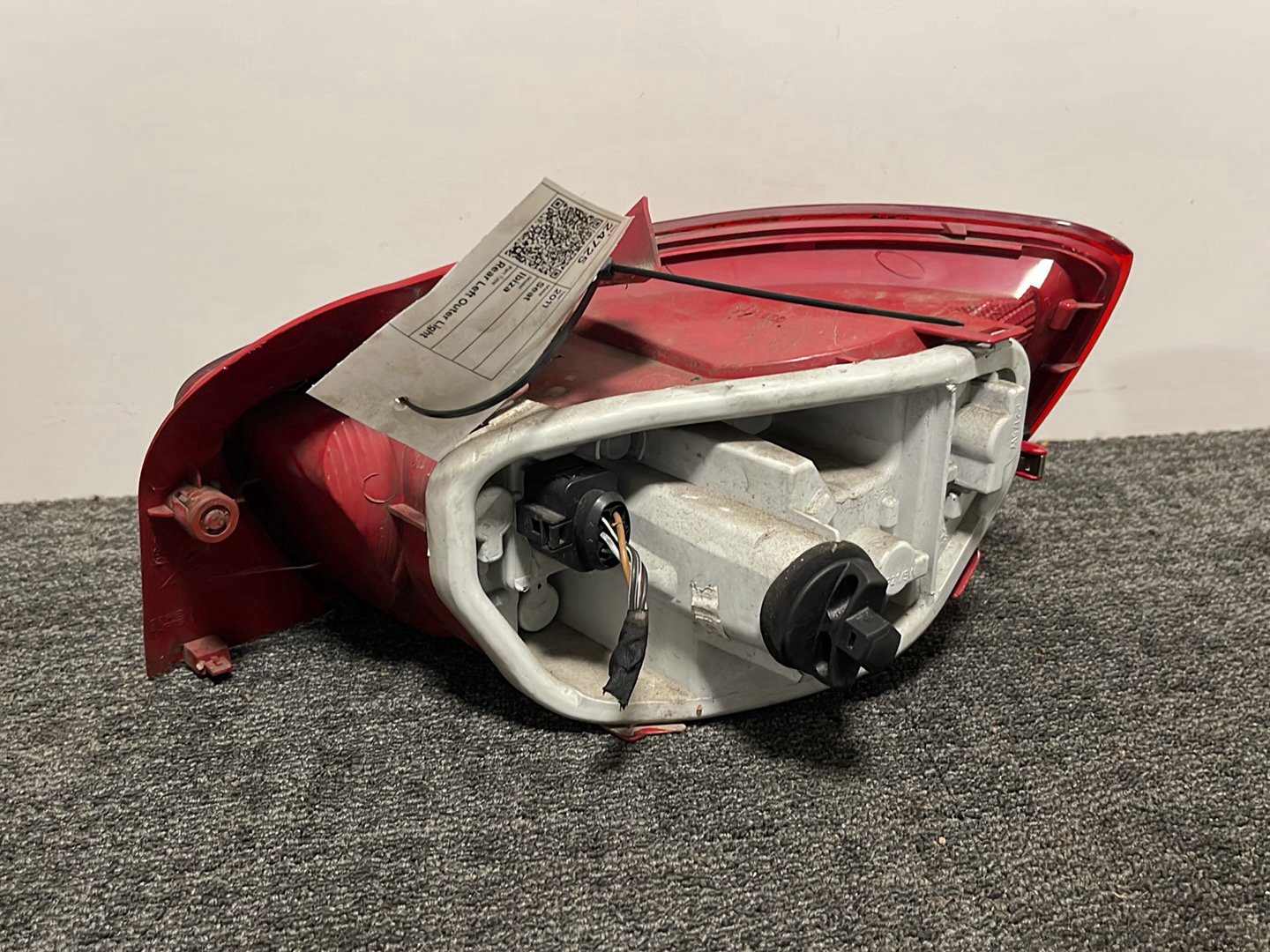 2011 Seat Ibiza MK4 FL 6J Genuine Rear Left N/S Passenger Tail Light 6J4945111B