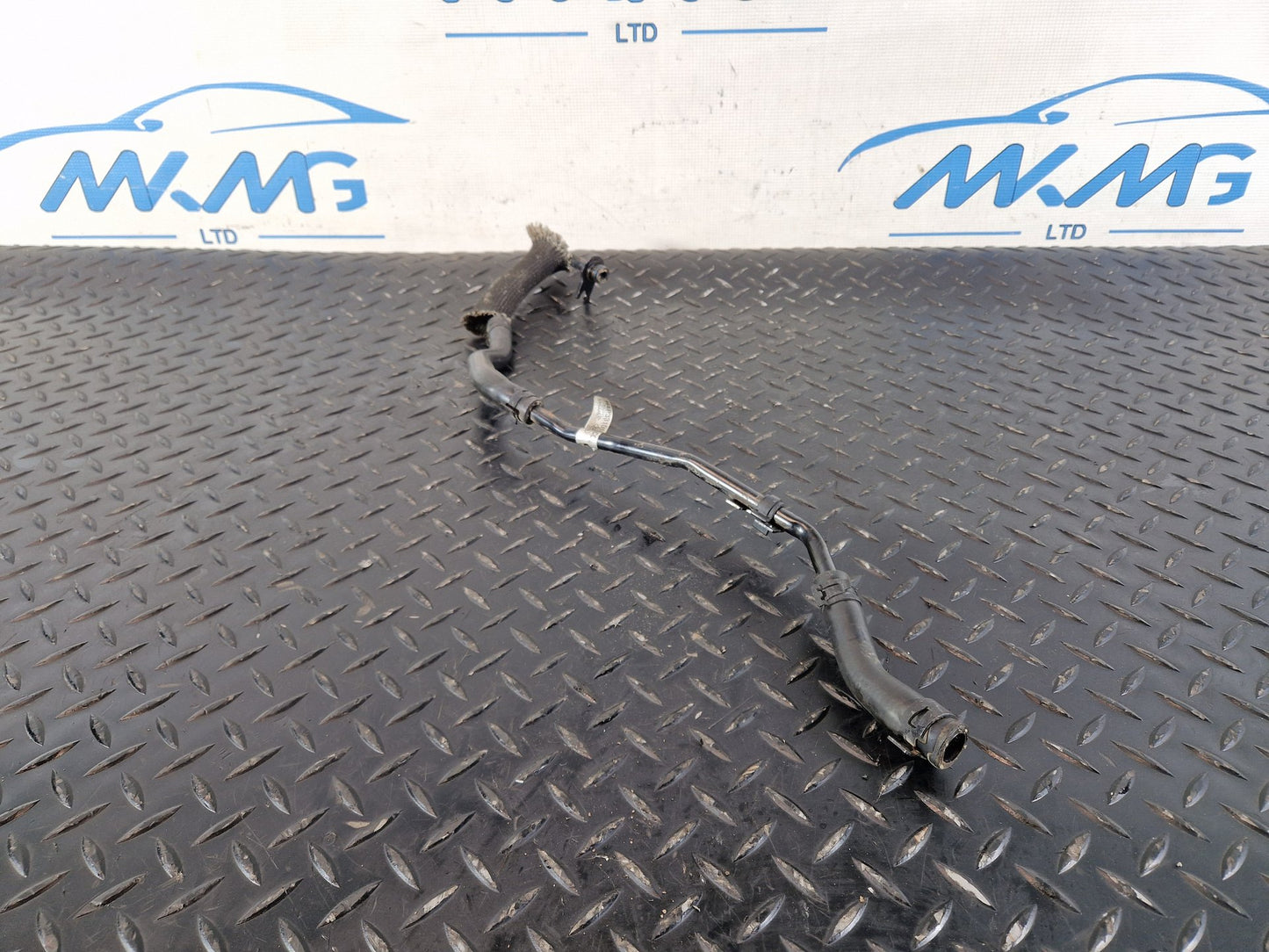Land Rover Range Rover Evoque L551 2.0 Petrol Coolant Pipe Hose H4P3-310100-CC