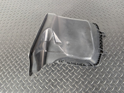 11-19 MERCEDES BENZ ML W166 GENUINE OEM AIR FILTER BOX COVER A1668300153