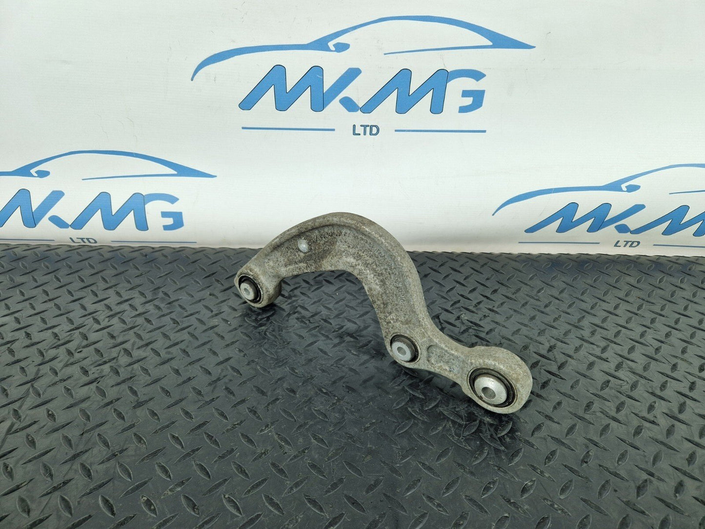 16-19 AUDI A4 B9 GENUINE OEM REAR CONTROL ARM FITS LEFT & RIGHT 8W0505361E