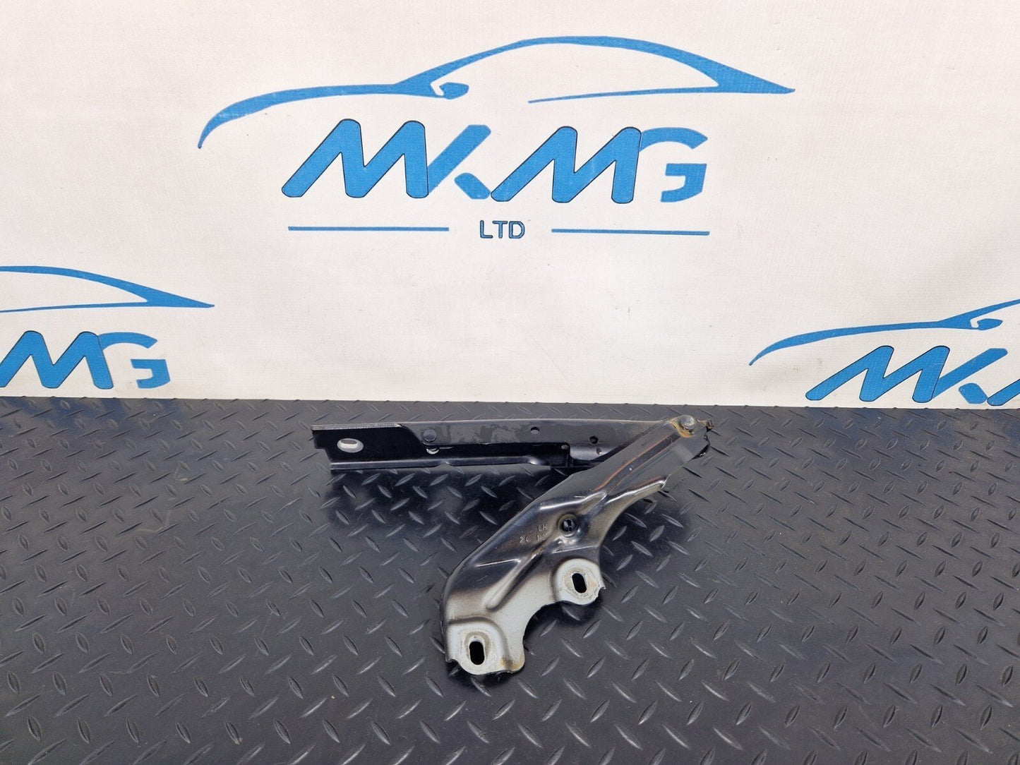 10-18 AUDI A7 4G S-LINE GENUINE BOONET HOOD HINGE 4G8823331D