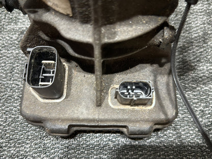 2011 Volvo V70 MK3 - Power Steering Pump