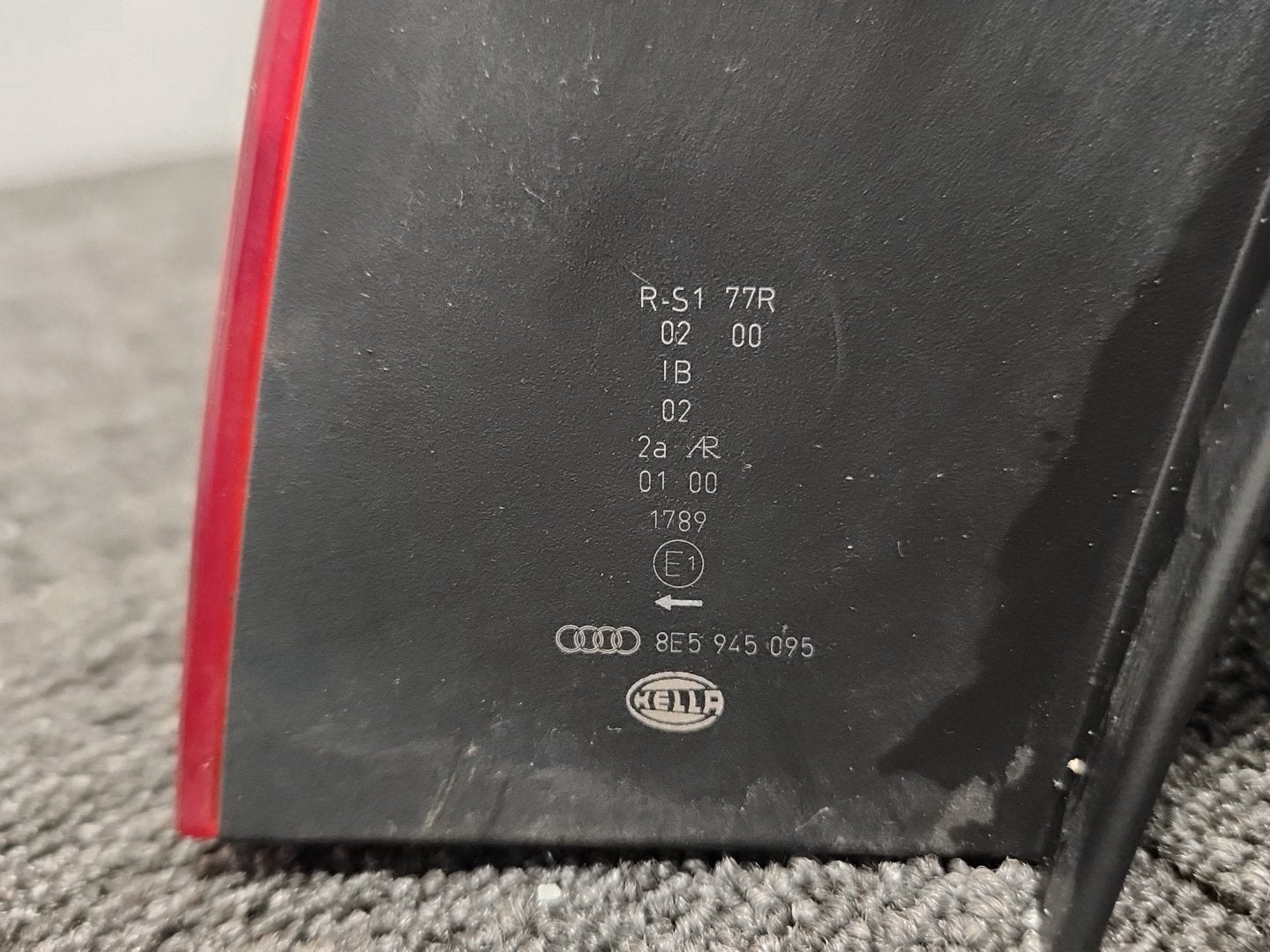 2006 Audi A4 B7 Genuine Rear Left N/S Passenger Outer Tail Light