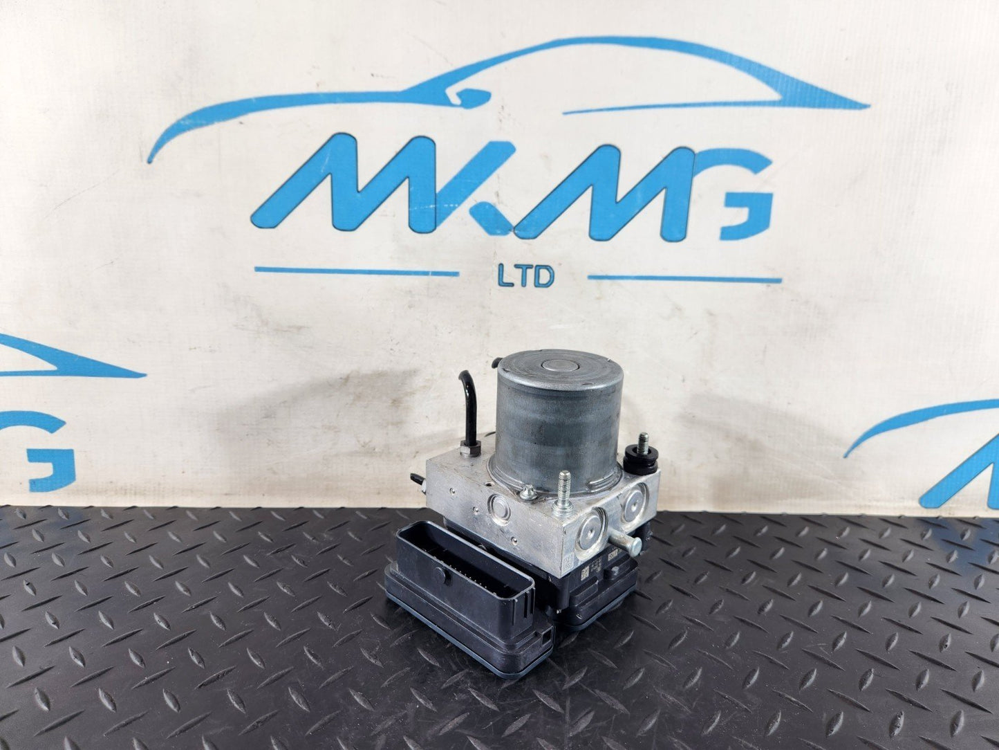 19-ON MERCEDES B CLASS W247 ABS PUMP OEM A1779007805 A1779010904