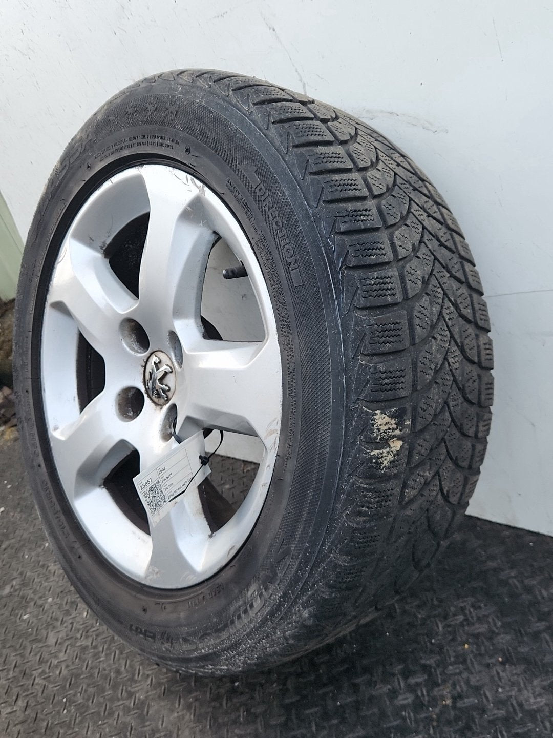2008 Peugeot Partner MK2 (PH1) (B9) 16" Alloy Wheel with Tyre 215/55/16 ~4mm