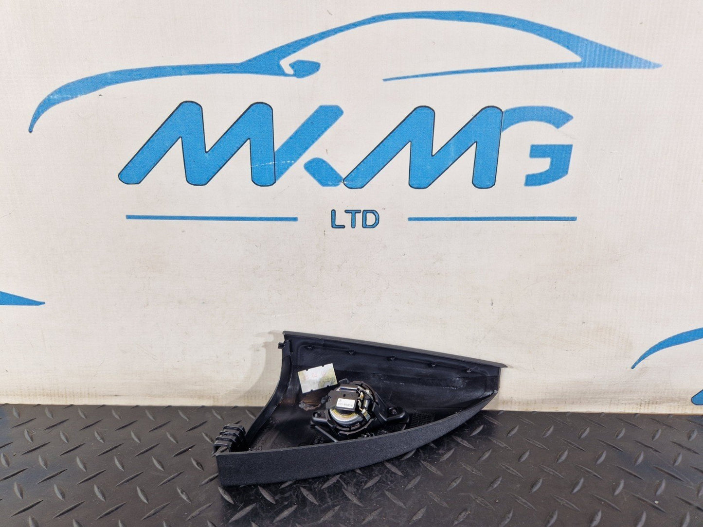 11-19 MERCEDES BENZ ML W166 RIGHT DOOR TRIANGLE SPEAKER A1667200244