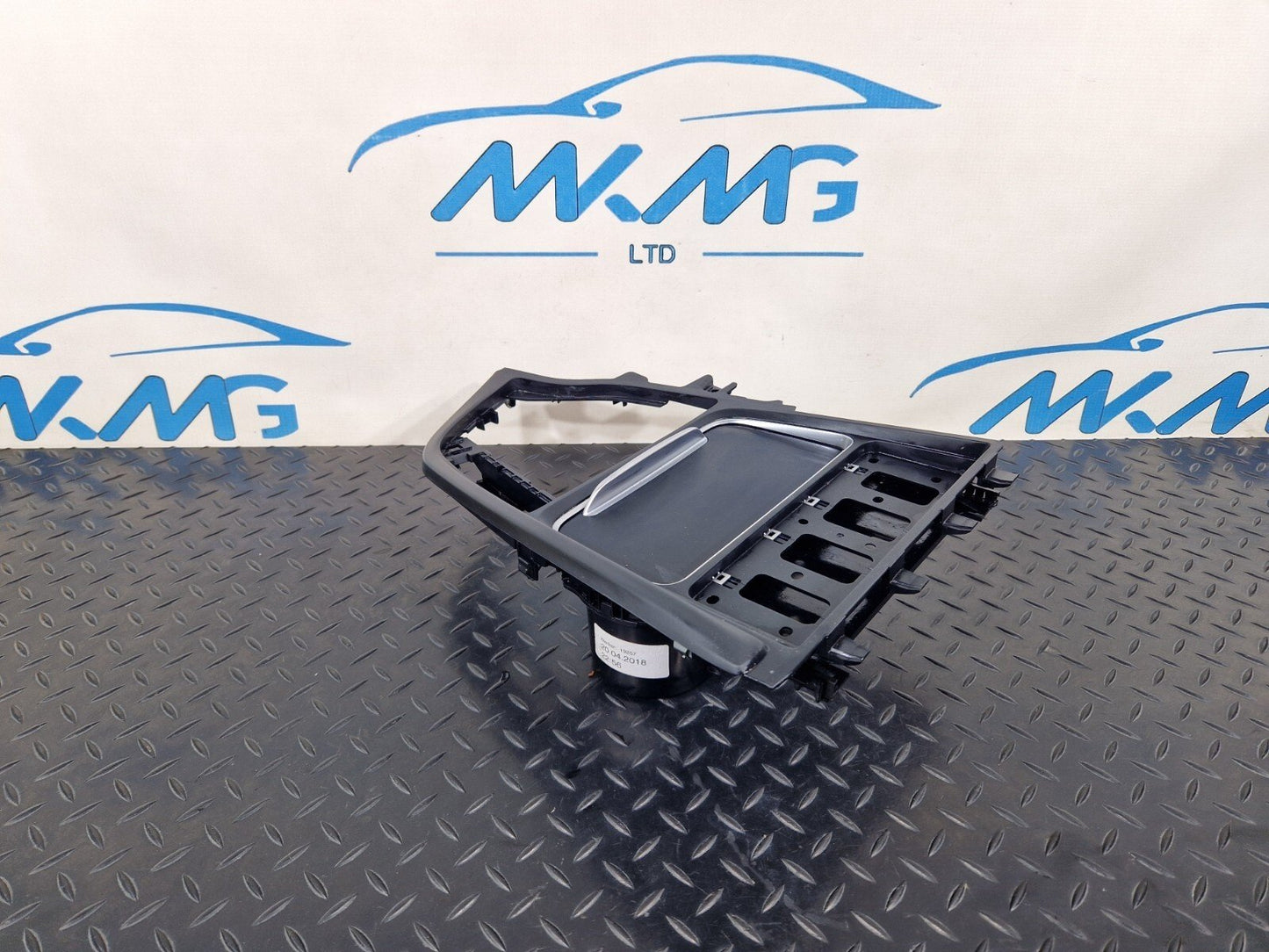 12-18 BMW 3 SERIES F30 F31 CENTRE CONSOLE CUP HOLDER 5495994