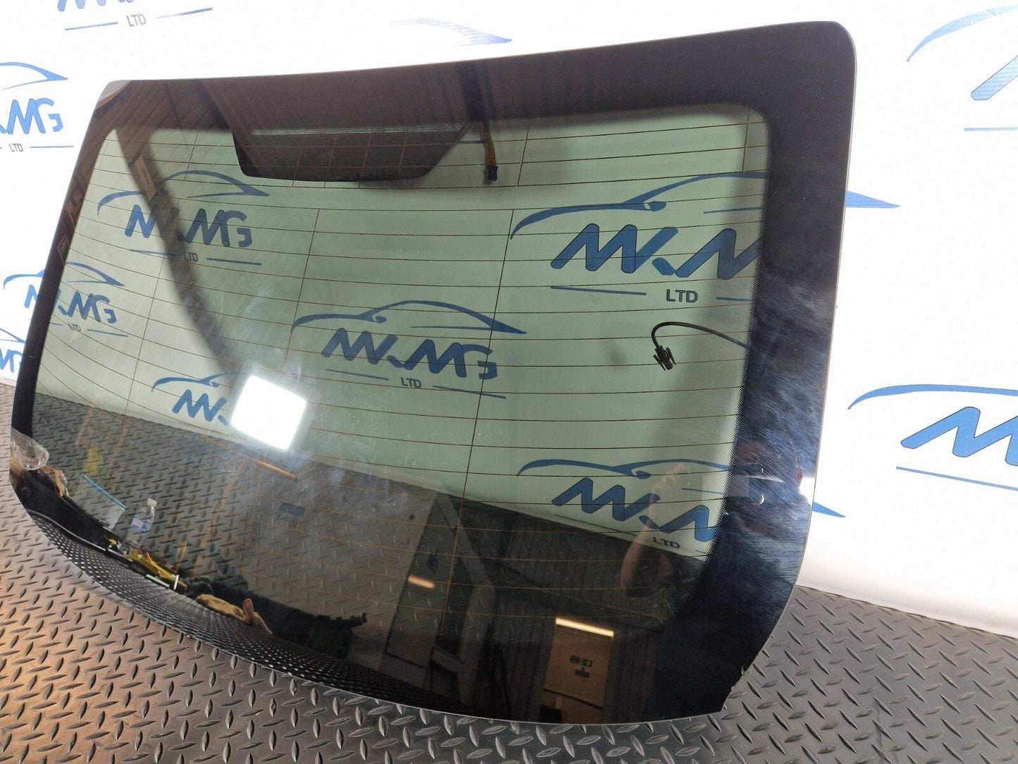 20-ON BMW 2 SERIES GRAN COUPE M-SPORT F44 GENUINE REAR GLASS 7477424