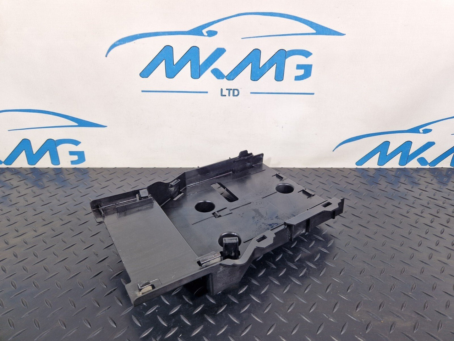 MERCEDES BENZ SPRINTER W907 W910 MODULE UNIT BRACKET HOLDER MOUNT A9105450800