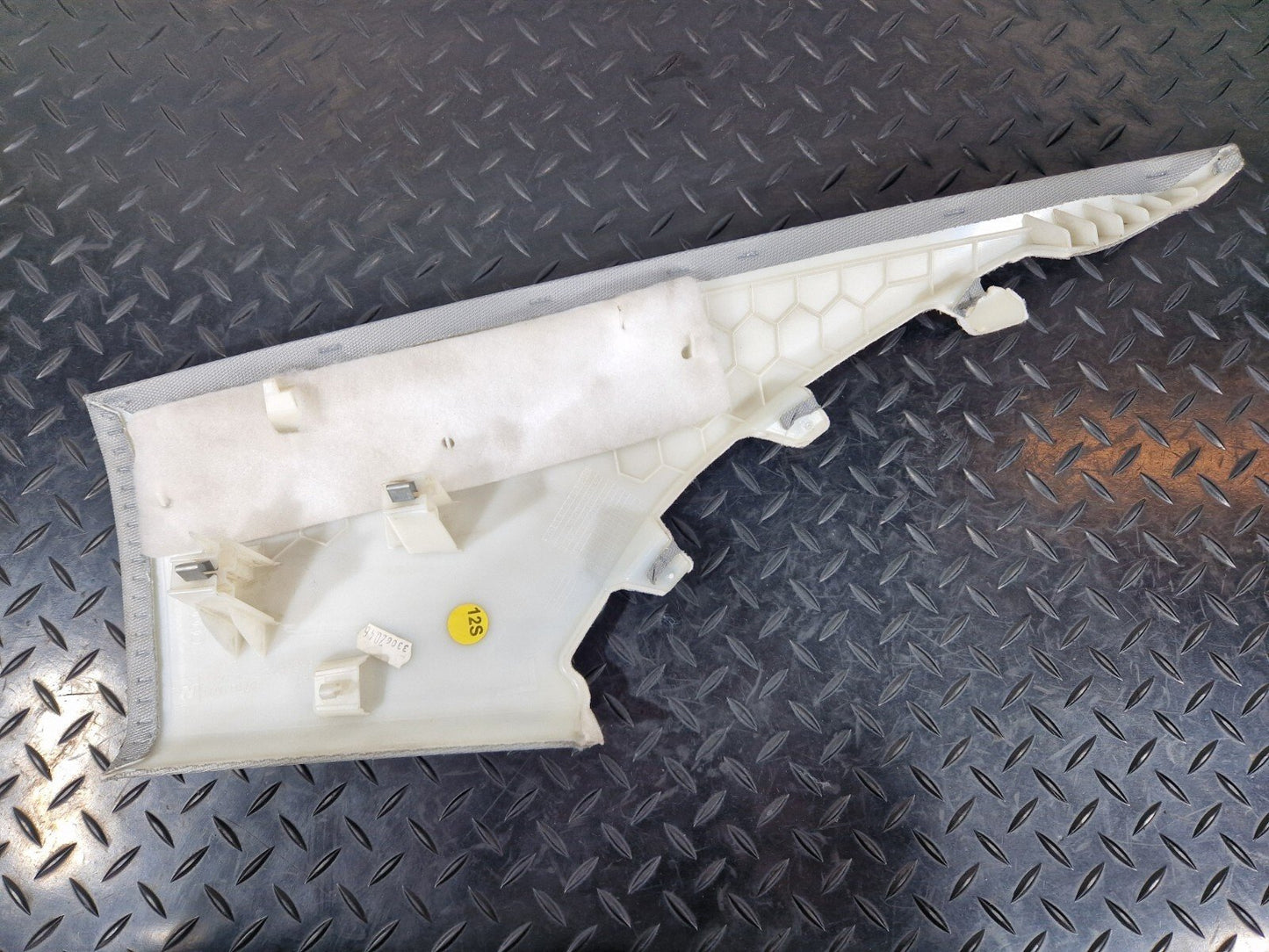 16-19 AUDI A4 B9 GENUINE REAR LEFT SIDE C-PILLAR TRIM 8W5867245