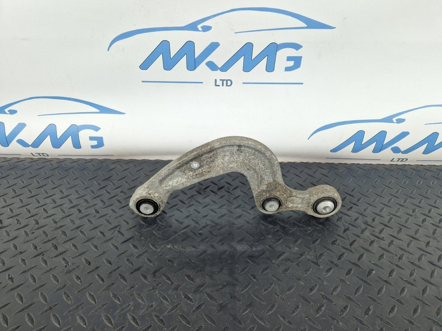 GENUINE AUDI A4 B9 A5 S5 F5 REAR LEFT OR RIGHT CONTROL ARM 8W0505361E