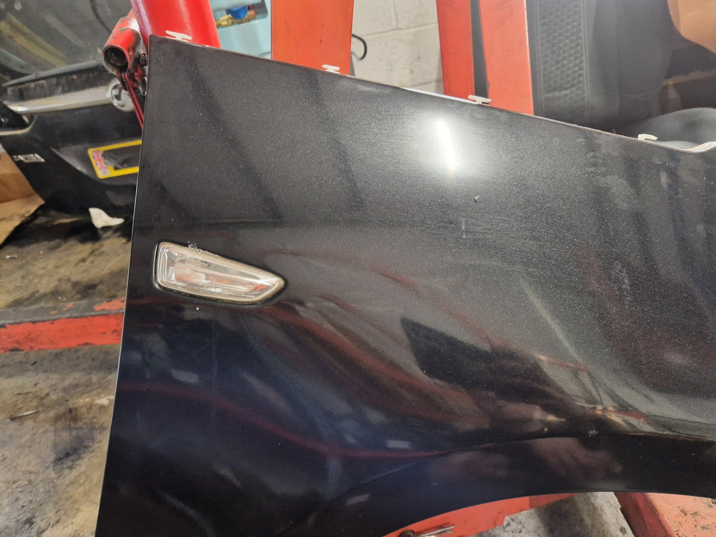 Vauxhall Zafira MK3 (C) (A3470) MPV Front Right Wing Fender Panel in Black GAR