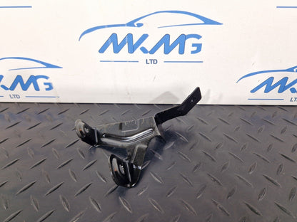 19-ON MERCEDES BENZ CLA C118 REAR RIGHT LOAD COMPARTMENT BRACKET A1776802003