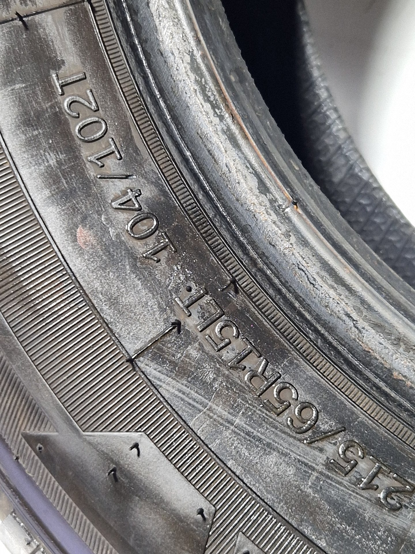 Leao Tyre 215/65/R15LT 104/102T Nova-Force Van HP Genuine ~7mm Tread