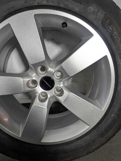 Land Rover Defender L663 OEM 20" Alloy Wheel with Tyre 7mm 255/60/20 L8B21007GB