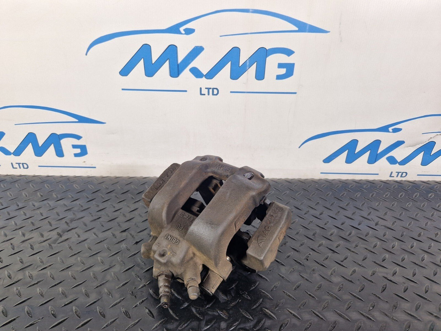 12-18 BMW 4 SERIES F32 F33 F36 LCI M-SPORT 2.0D  LEFT N/S /F BRAKE CALIPER 24/57