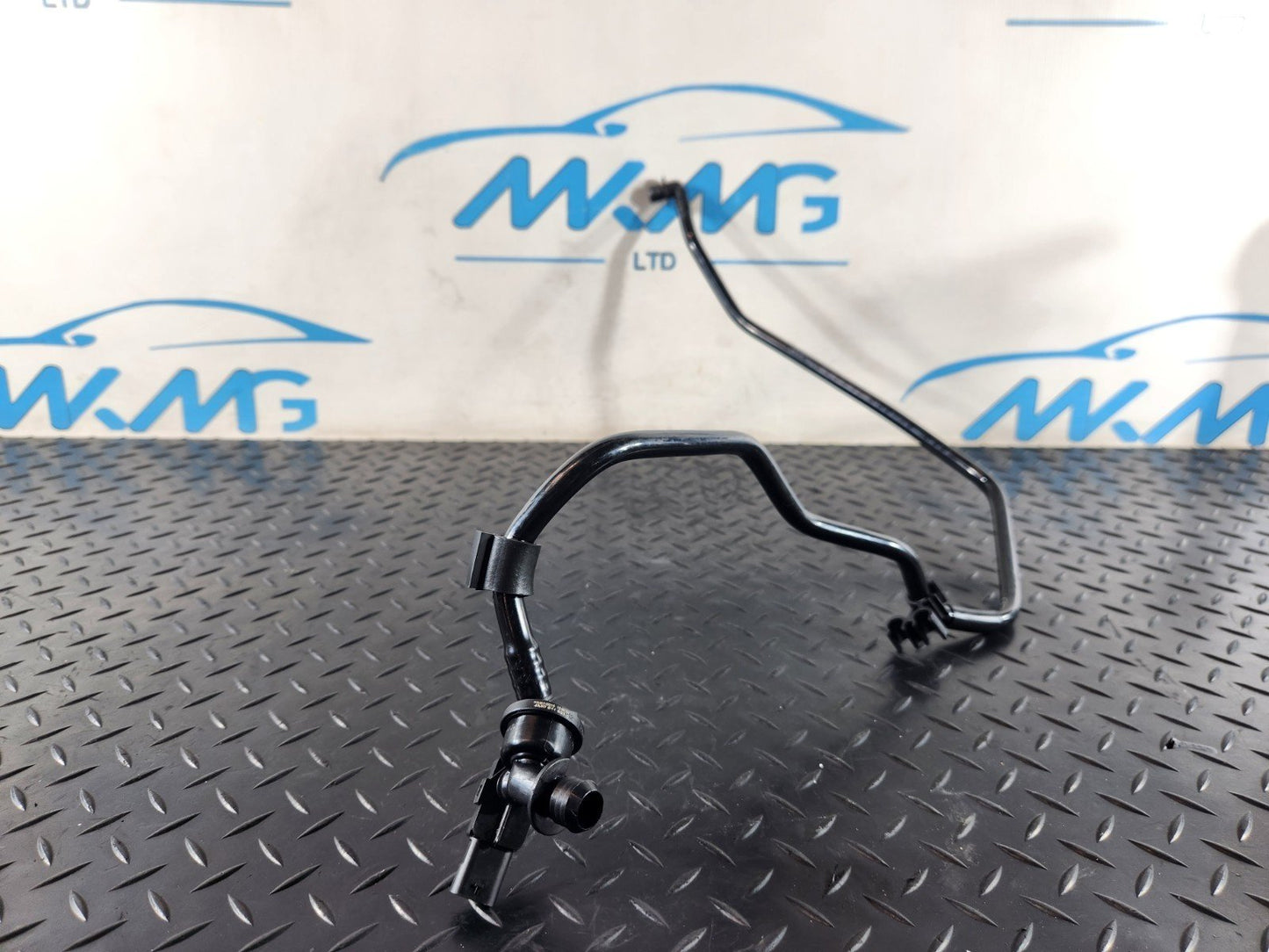 16-20 AUDI Q7 4M 3.0 TDI CRTC BRAKE VACUUM HOSE WITH NON-RETURN VALVE 4M2611931