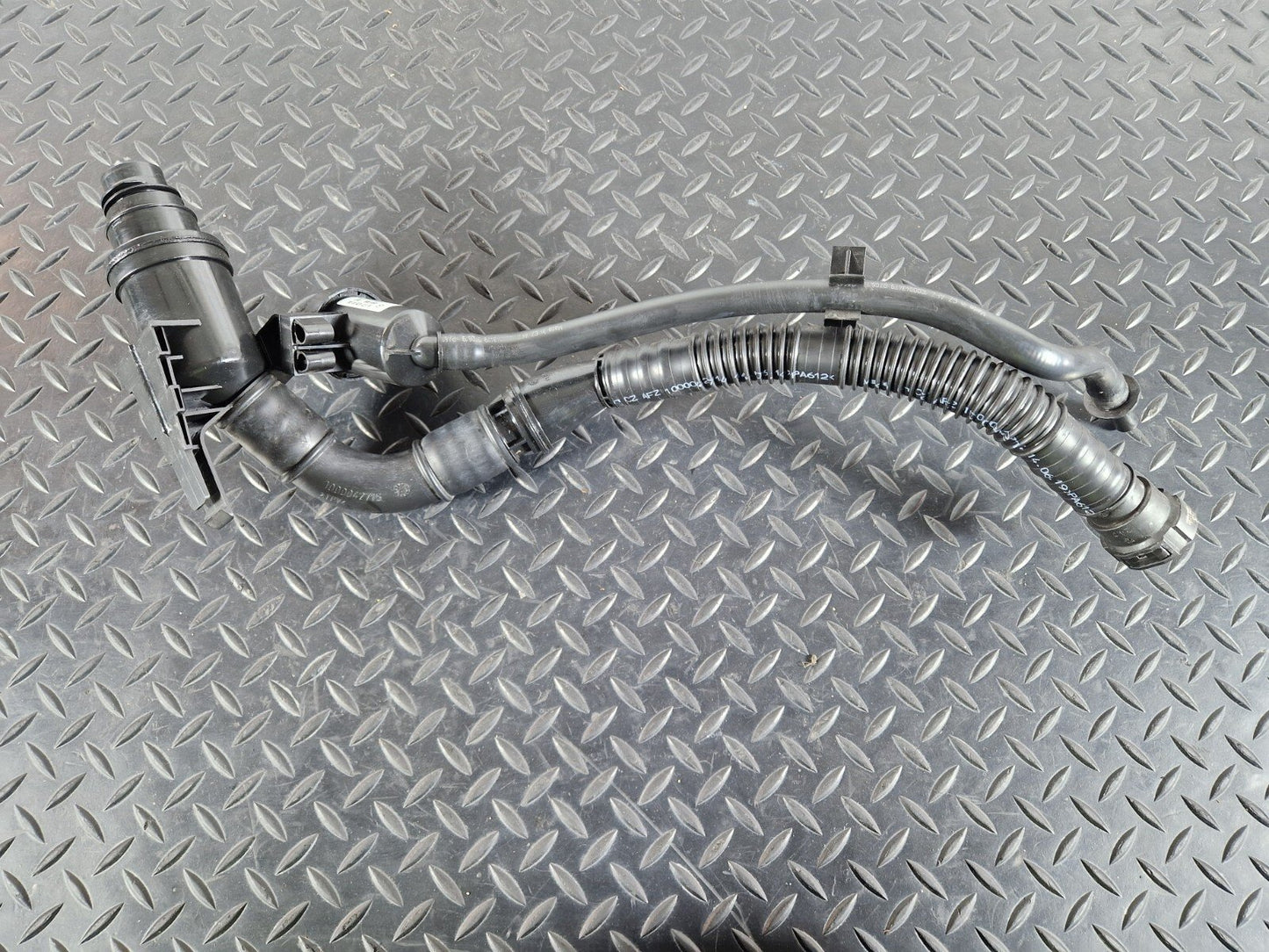 18-ON MERCEDES A CLASS W177 ADBLUE FILLER NECK PIPE HOSE A1774703300