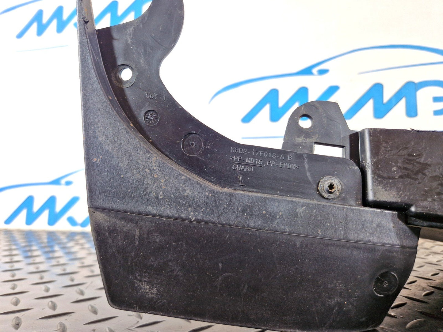 14-19 LAND ROVER L550 DISCOVERY INNER WHEEL ARCH BUMPER COVER TRIM K8D22D209