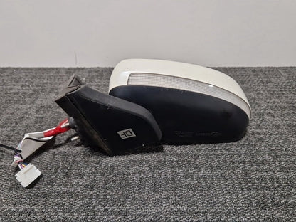 Honda CR-Z MK1 (ZF13) Coupe Front Left N/S Door Wing Mirror in White NH-624P