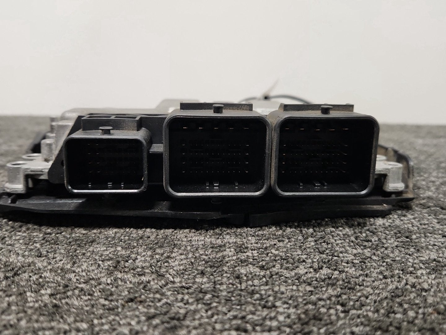 Citroen C3 Picasso MK1 FL (MY10) MPV Genuine Engine Control Unit ECU 9678495980