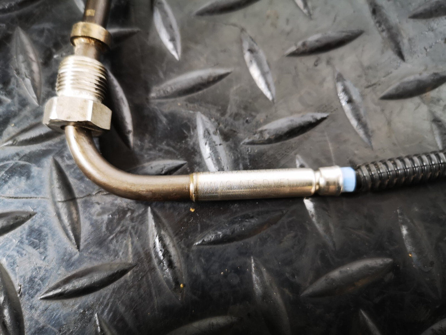 16-19 AUDI A4 B9 GENUINE V6 3.0TDI CSW EXHAUST TEMPERATURE SENSOR 059906088CN